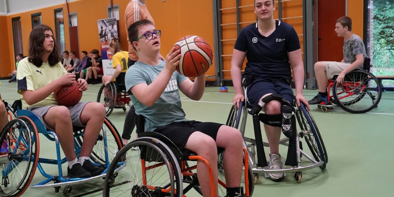 Reggeborgh ondersteunt (S)Cool on Wheels clinics