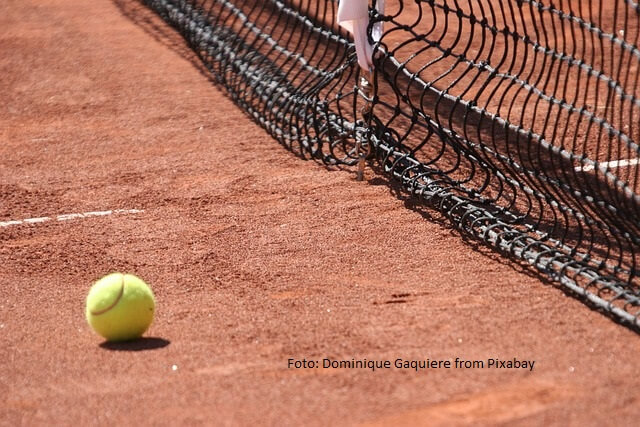 Tennis kan tot op hoge leeftijd gespeeld worden